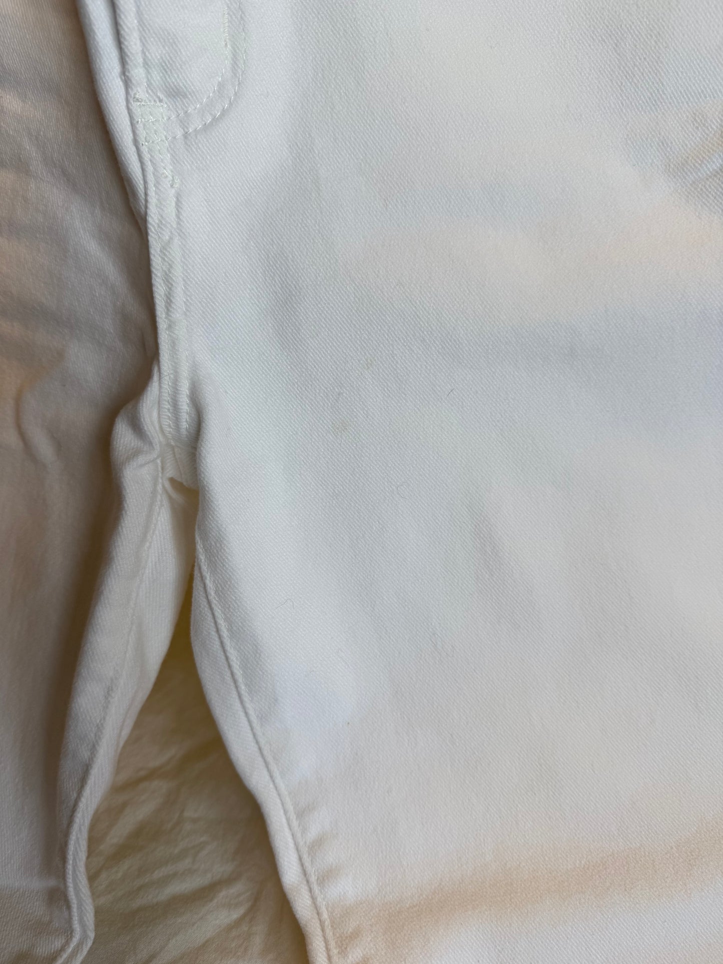 White High Rise Risen Jeans IMPERFECT