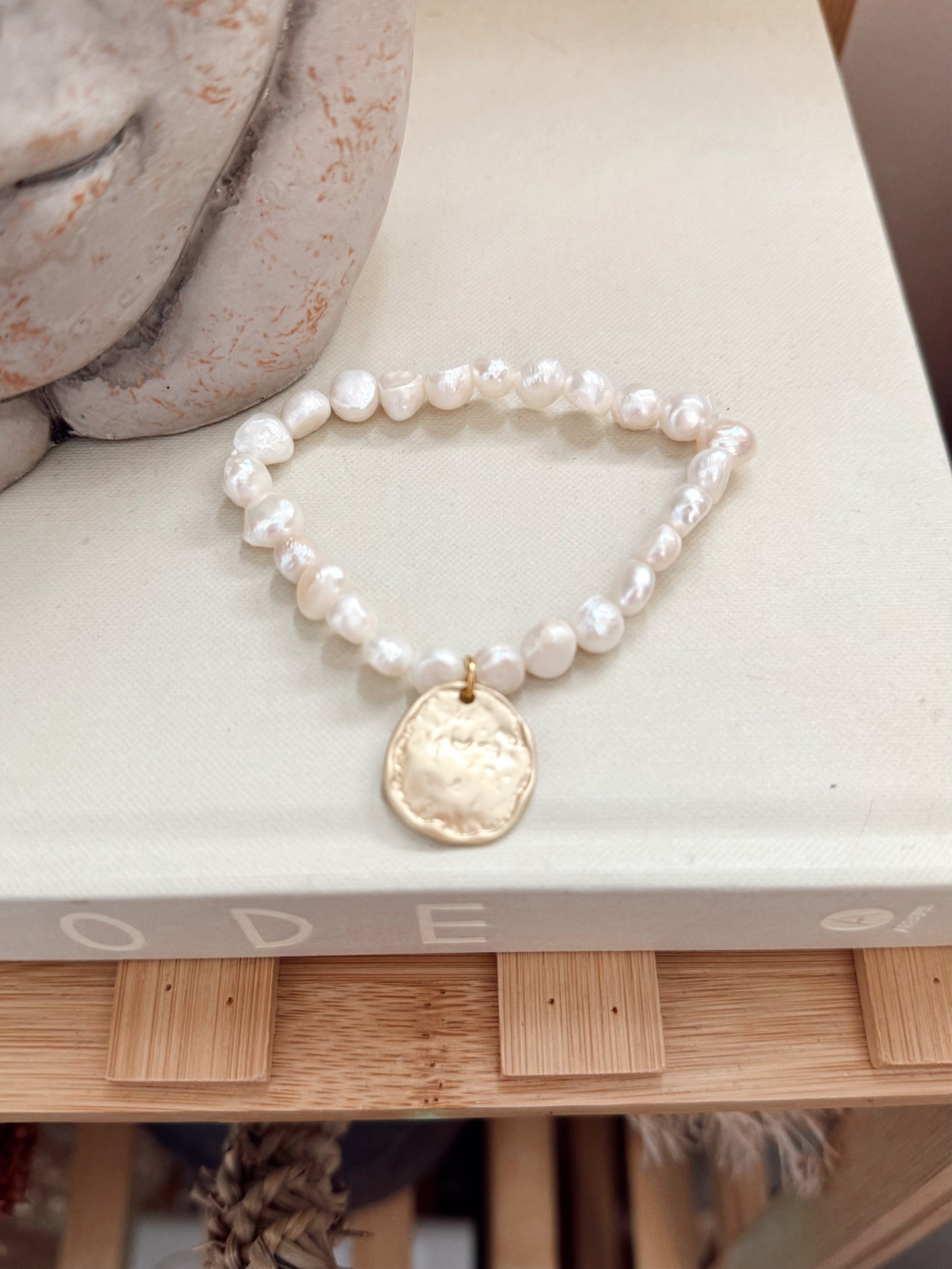 Freshwater Pearl Bracelet with Matte Gold Coin