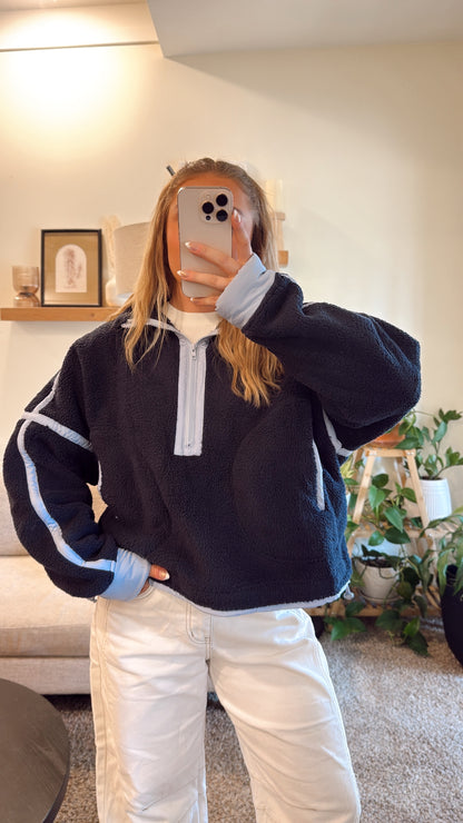 Midnight Sherpa 1/4 Zip
