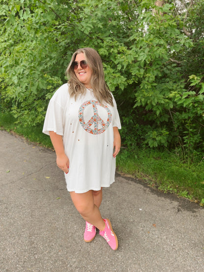 Wanderer's Peace Tee White