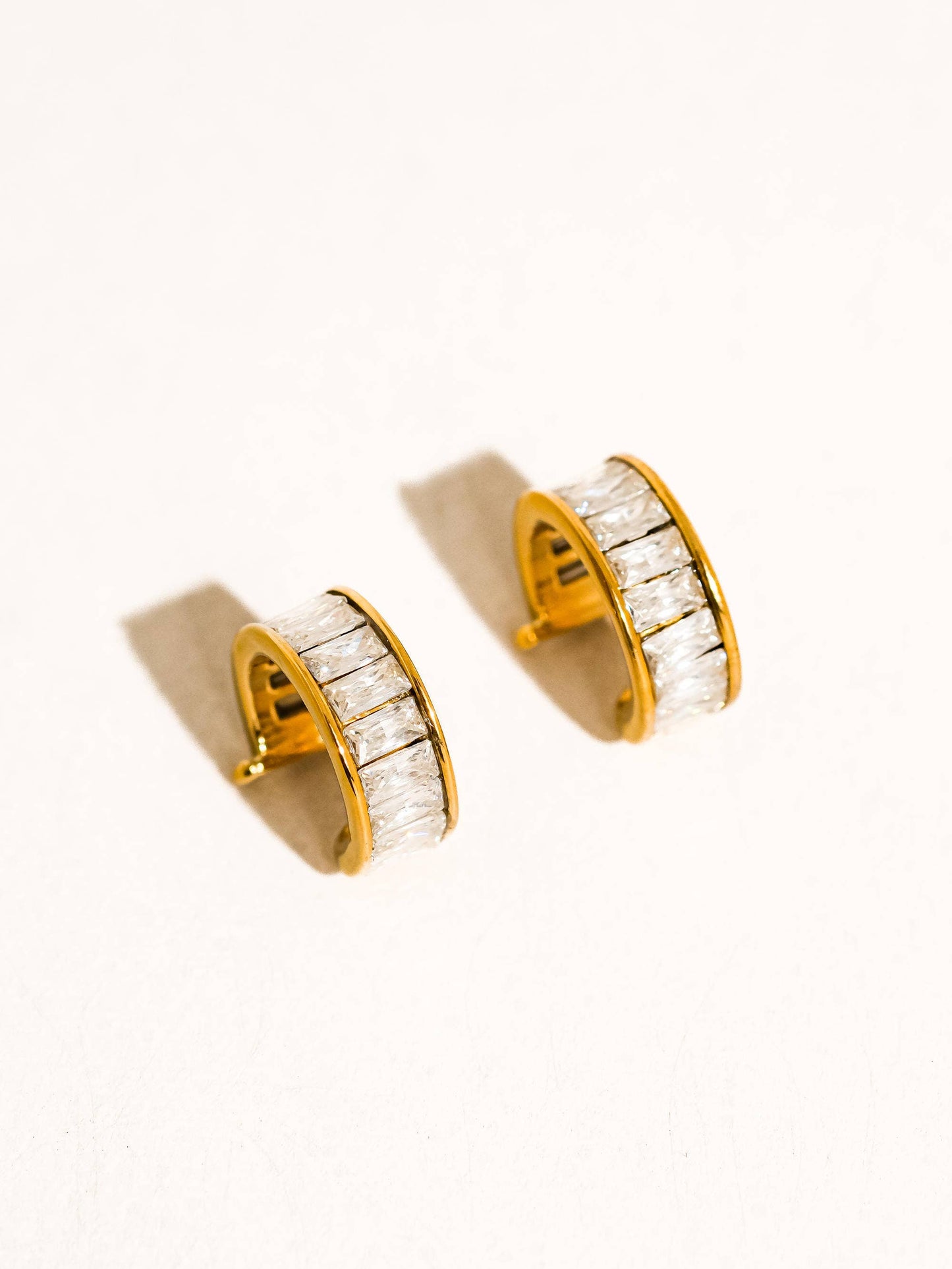 Olianne Baguette Ear Cuff