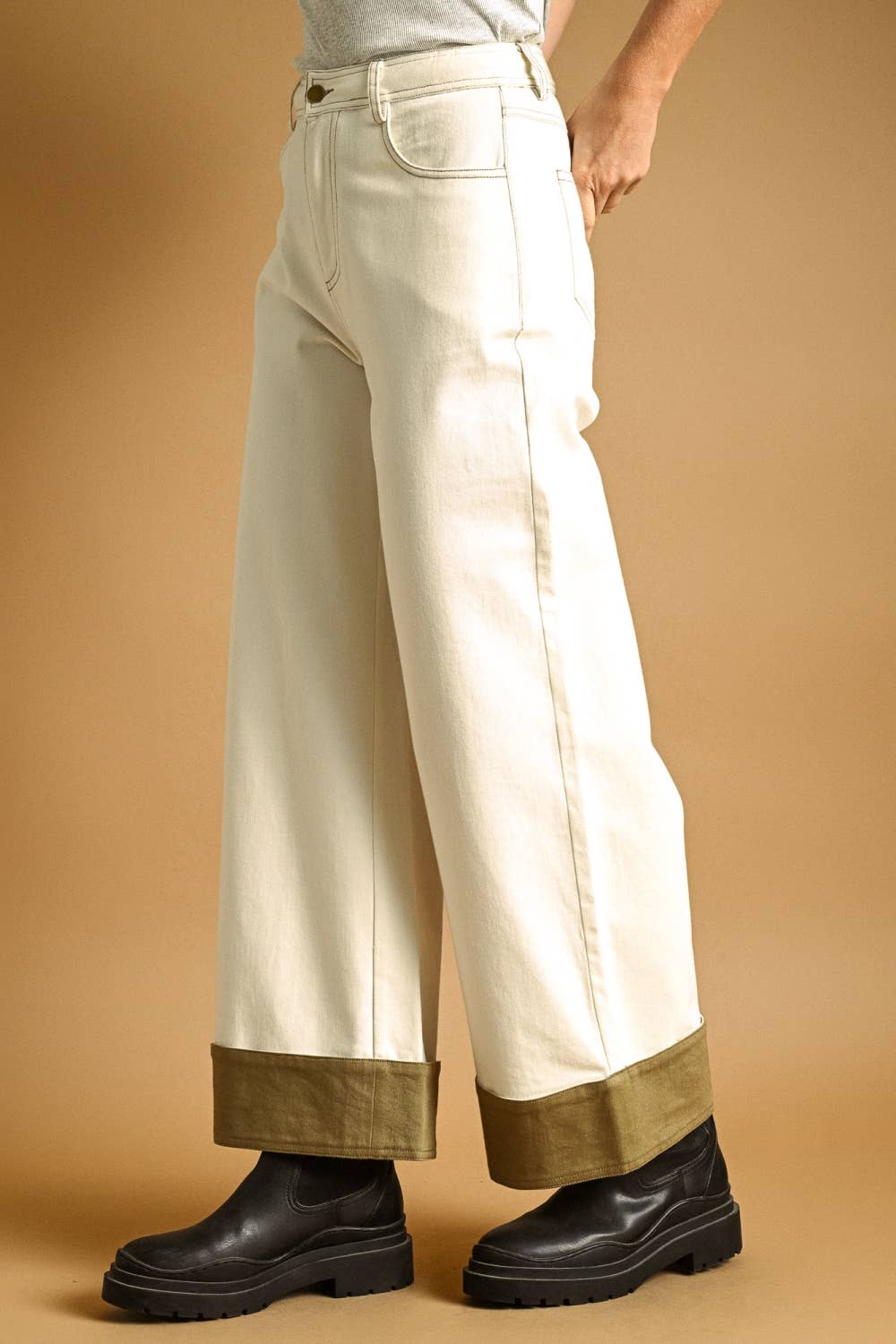 The August Jean