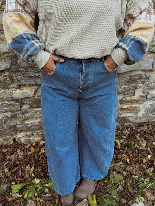 The Perfect Barrel Jean