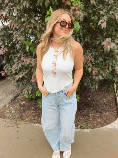 Bloom & Button Tank