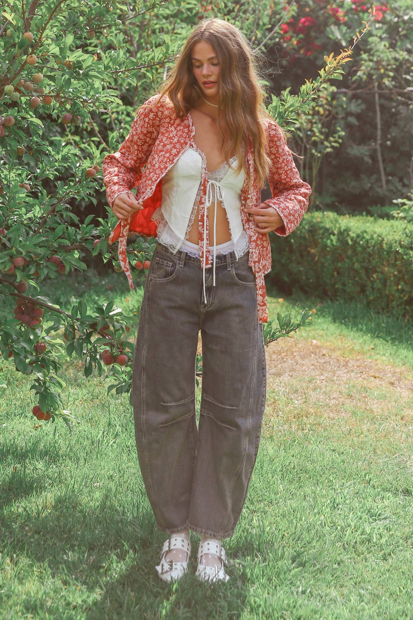 Vintage Dark Wash Barrel Jeans