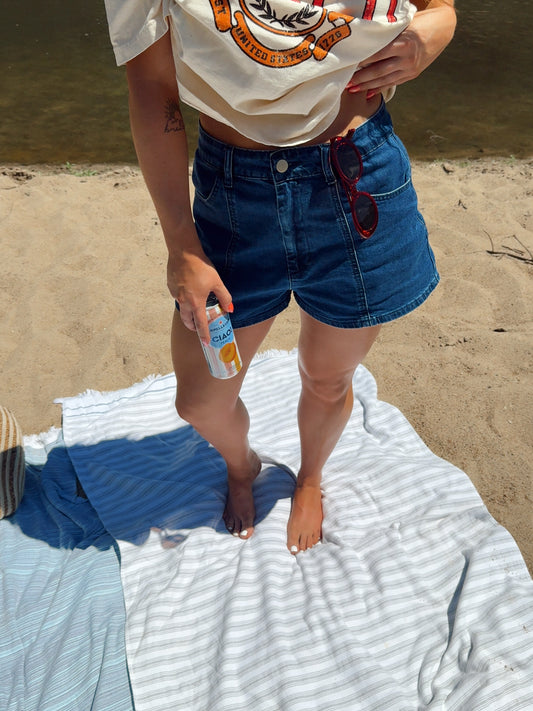 Weekend Wake Shorts