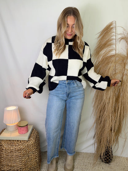 High Rise Wide Leg Frey Hem Jeans