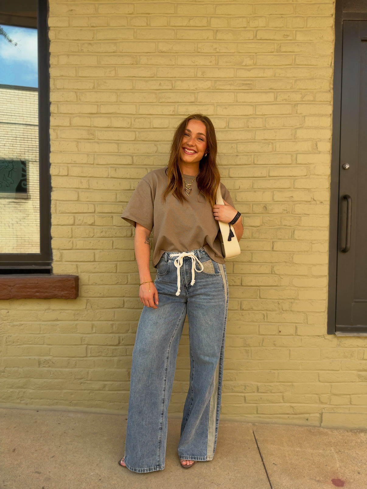 Contrast Line Jeans
