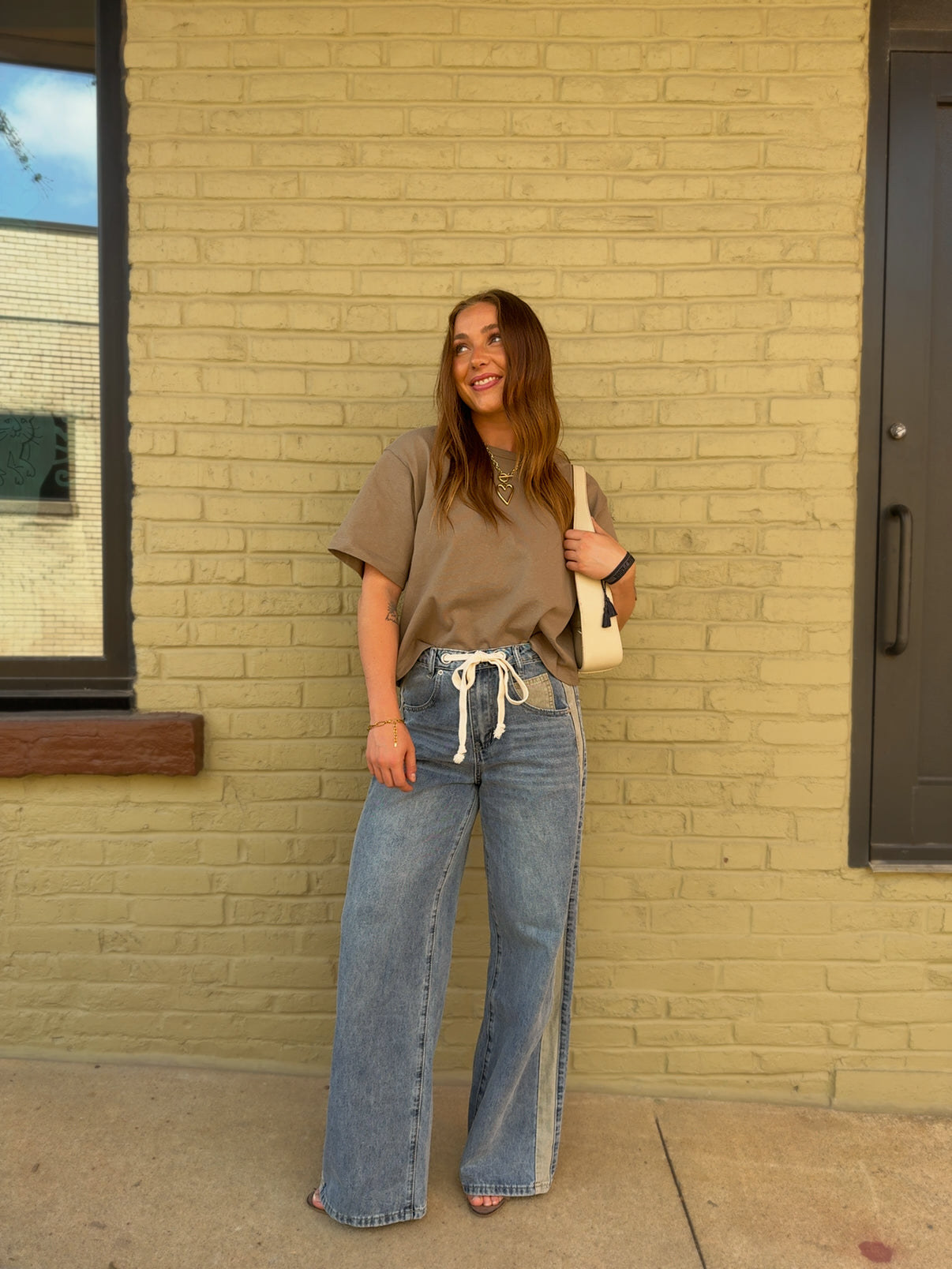 Contrast Line Jeans