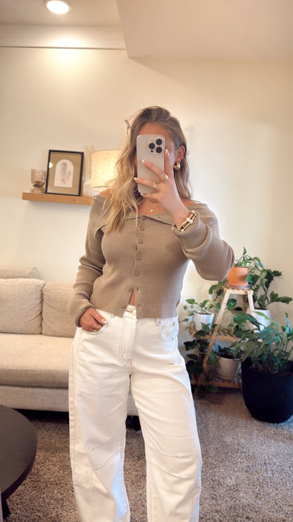 Cork & Chardonnay Top