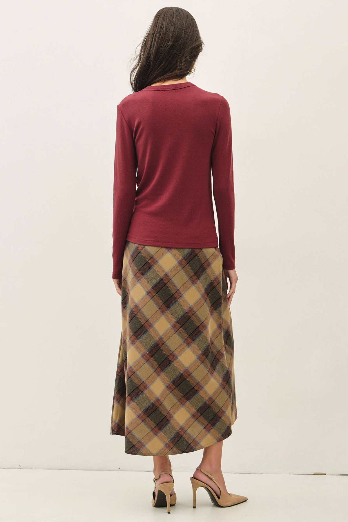 Round Neck Basic Long Sleeve