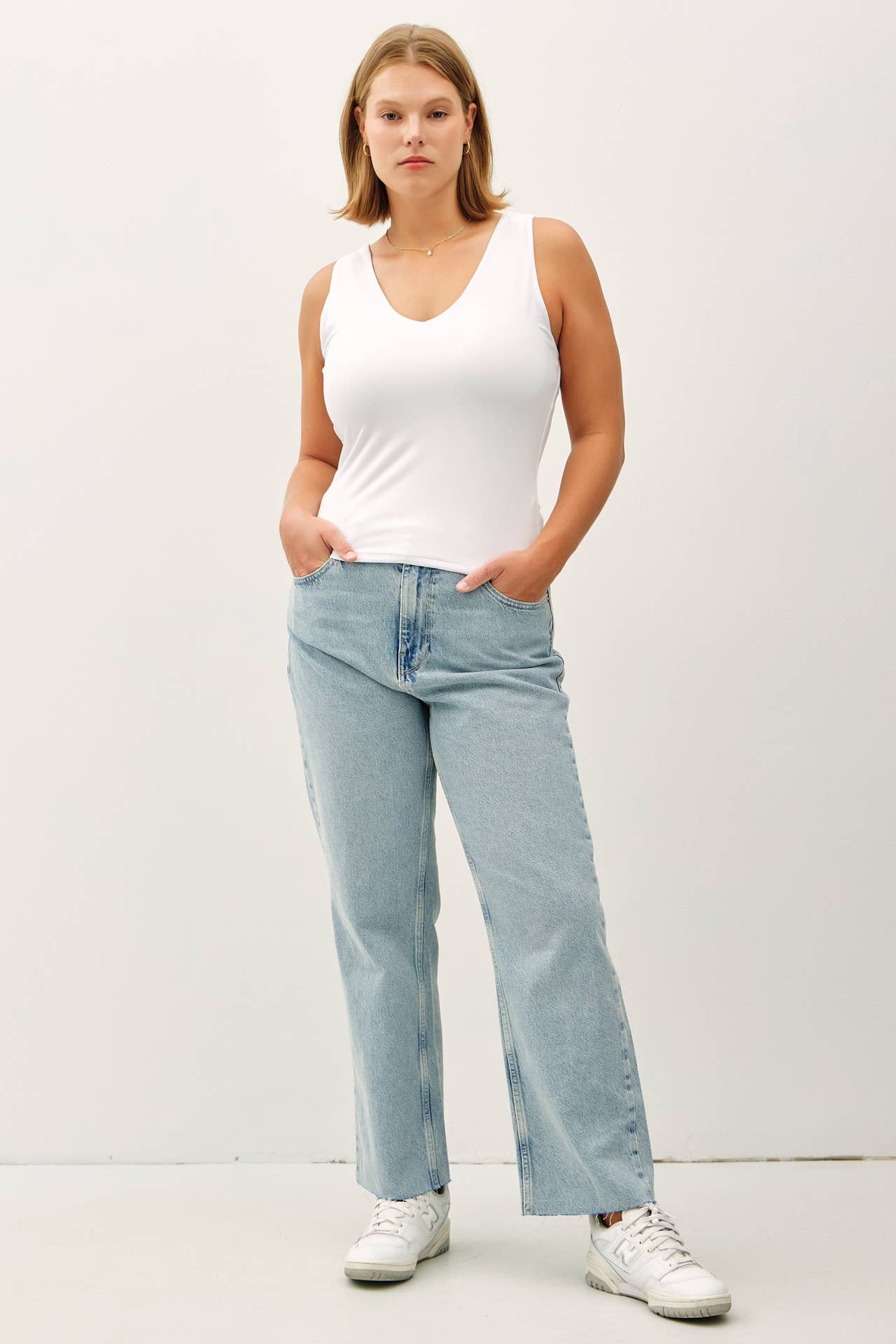 V-Neck Staple - Plus