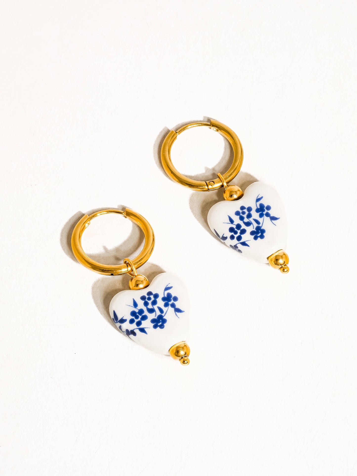 Riela Floral Heart Earring