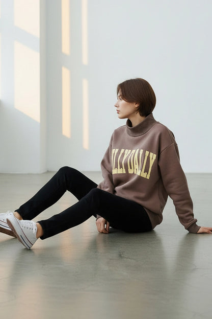 PREORDER DILLY DALLY Mockneck - Brown/Yellow