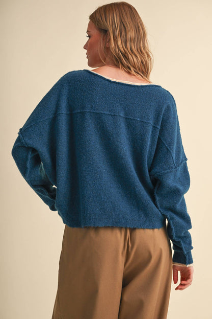 Falling for you Boatneck Sweater