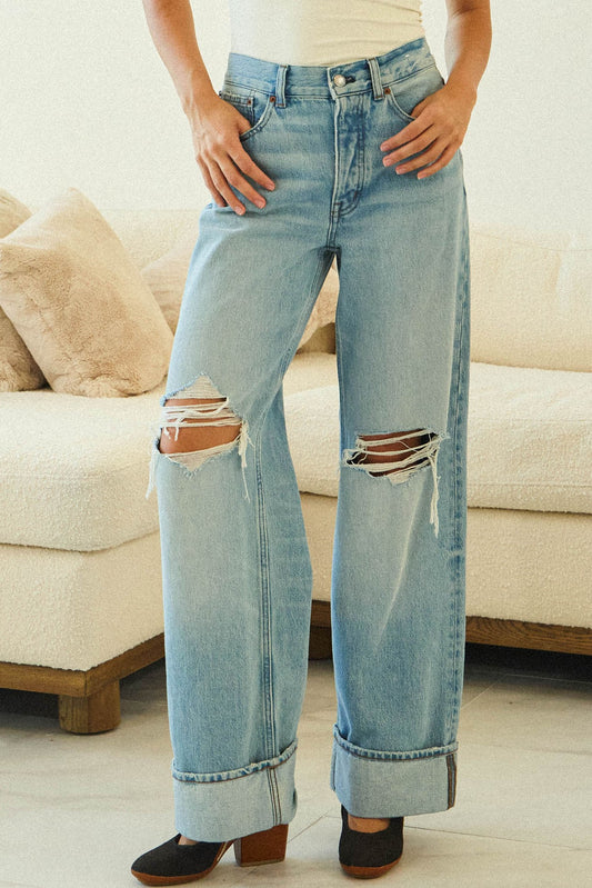 Aven Distressed Jeans